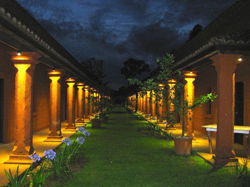 Hotel Guamini Mision Puerto Iguazú Buitenkant foto